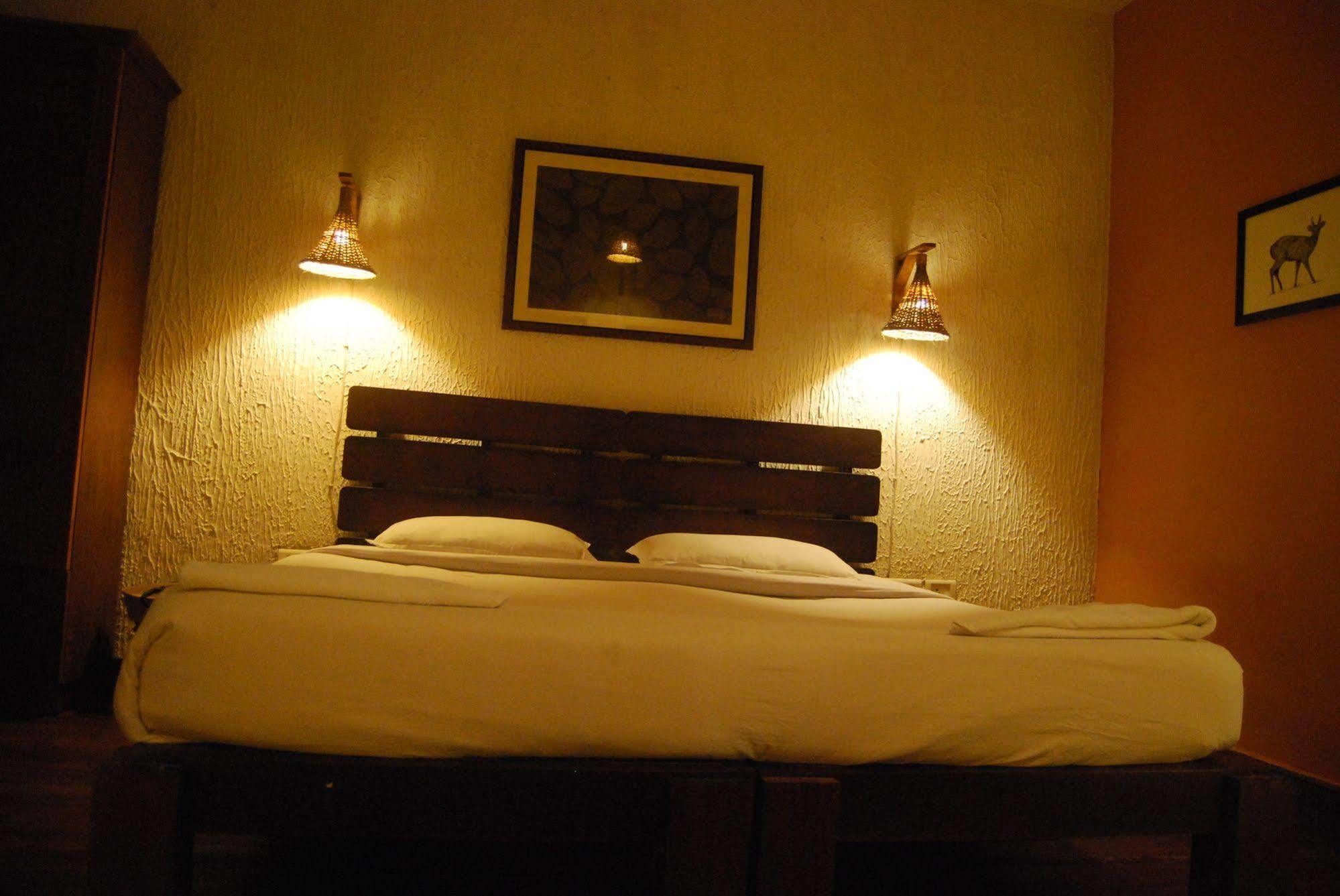 Greenspaces B&B Munnar Exteriör bild